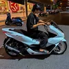 user7054327935096