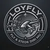 loy_fly