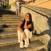 heyitsleslie18