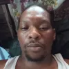 nique8537