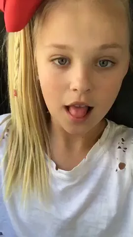 😂