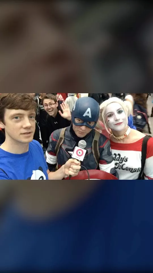 Captain America obvs loves blonde hair... #QAComicCon #QASaturday #question asked by @andrew_cooper_1 