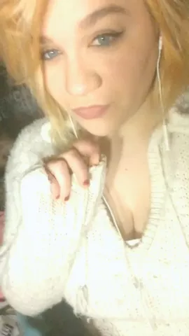 #featureme #likeitup 