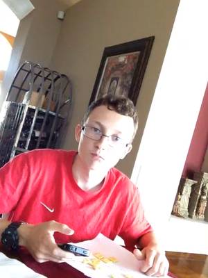 Dude started eating 😂