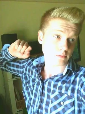 Who wants to duet? #Wiggle #duet #joshmorris #lipsync
