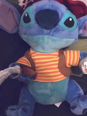 Kickin' with Stich!👽 #LioandStich #Disney 