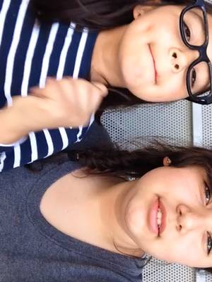 💕bus stop with the sis💕