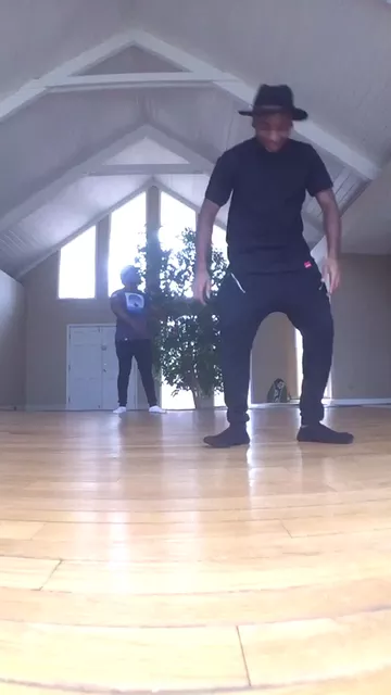 Biggie Smalls 😂 W/ @cordarogross  | #FeatureMe #Dance #DragonHouse