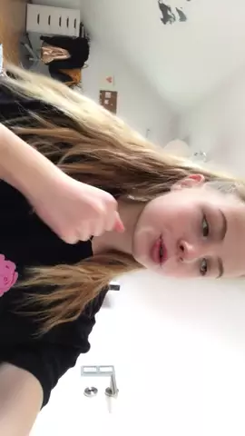 #Lipsync#featureme#featurethis#deutschland#crownme#featured#Germany ✨