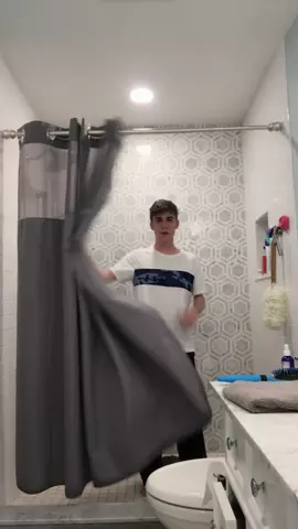 When You Decide To Make Musical.lys In Your Parents Bathroom 😂👌🏻