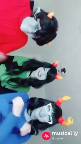 heres  a blooper from that one vid that blew up LOL @solaerika @blue.iriscosplay #homestuck #cosplay