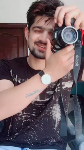 Was searching for the perfect shot 😍 end me mil hi gya ❤️🌹 Use #Perfectshotabhi for the duets 😘