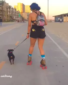 #rollerskating #rollerskates #Fitness #beachday #myperfectday #skate #skatergirl #doggy #ramones