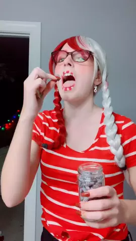 Piper! #blooper #christmasfactory #christmas #oc #cosplay #cd #cd #red #posechallenge #foryou
