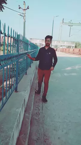 Jaane Tu Kahan hai pero Ke Nishan Dekhe😊👍