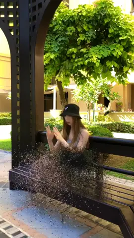 OMG! I'm disappearing, but how?😱#foryou #reacttothis #disappear #tiktok #effects