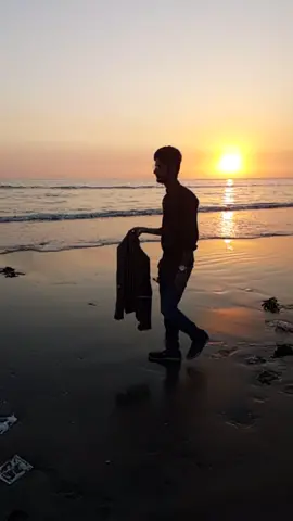 samandar main kinara tu. #seeview #sumhasquad #pakvigilants #syedaalishafam #slowmo #post  #UM