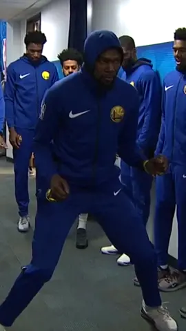 Joget pregame ala KD... 💯💯👀👀#kevindurant #goldenstatewarriors
