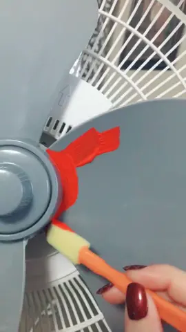 Make sure you let it dry first 🤦🏼♀️ *Result will be posted!* #fail #painting #fan