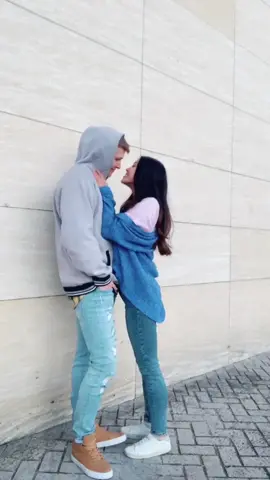 Ever been in love guys?😍I am with @_tamatomo 💕¿Habéis estado enamorados?#couplegoals #foryou #fun