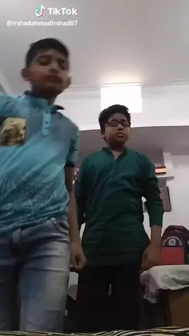 Amero ka dance and hamara damsel @zaki like please