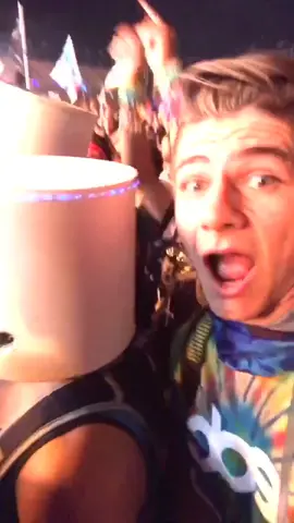 Marshmello? #foryou #foryoupage #viral #marshmello #alonebymarshmello #edc #2018 #foryourpage #vibe