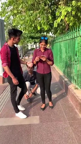 Itni jealousy hui hai kabhi? 🙈💓@thebloggerboy @iamjamaal #vr1 #couplelove #couplegoals #TrueLove
