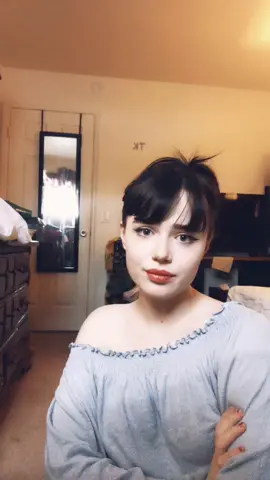 POV: u don’t wear makeup for one day and someone has to comment so u feel like you always need to