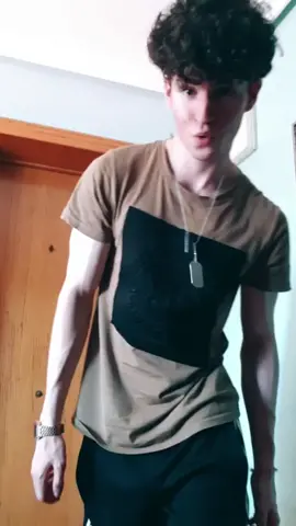 Cailee pa qué me bailee🤤🥵 ¿No se muy bien bailar pero, bailarías conmigo?😂