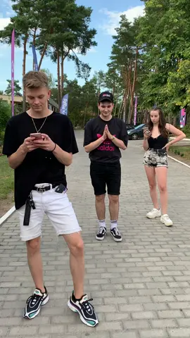 ah, dobrze, że @sylwialipka zareagowała!😂🙈😅 a Wy byście pomogli w takiej sytuacji?😇 / @smafko