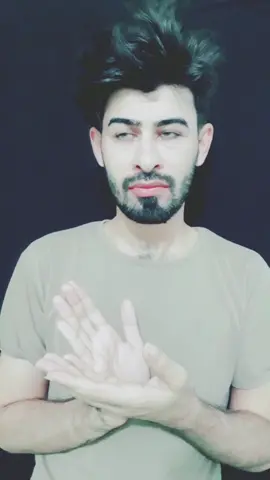 عوود صدك ليش البنات بهاي يجذبن😂😂#تيم_ملوك_الميوزكلي #عمر_القيسي
