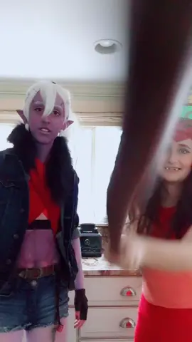 POV: ur hordak & the queens of the CrimsonWaste r done with you #huntaracosplay #catracosplay #shera