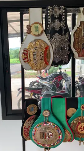 buakaw‘s house and medals!! 🏅 #foryou #foryoupage #fyp do you know who he is?