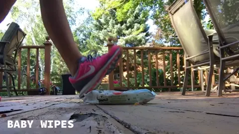 So satisfying!😅 #foryou #sksksk #foryoupage #fyp #nike #asmrcrushing #asmr