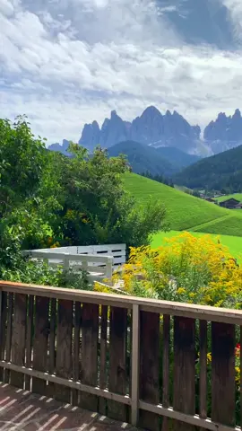 Welcome to Italy! 😍 #italy #mindwanders #makeitawesome #travel #mountains #dolomites #fyp #pretty
