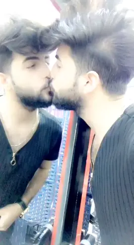 أبوس روحي الماتدنك 😘😊😌 ضيفوني انستا 👈ali_aqell👉 #اكسبلور #الع #tik_tok #علي_عقيل