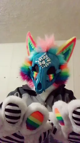 #furry #fursuiter #skulldog #fyp #fursuiting #furryfandom #skullfursuit #furries #furriefandom #furrie #canadian #foryoupge