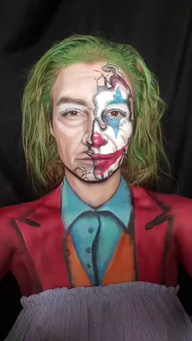 #joker #foryou #foryoupage #fyp #thejoker #joaquinphoenix #hallomeme #putonahappyface #jokercosplay #thisismakeup