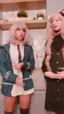 Excuse the money just sittin there #chiakinanami #chiakinanmicosplay #junkoenoshima #dr2 #danganronpa  @feralbonez
