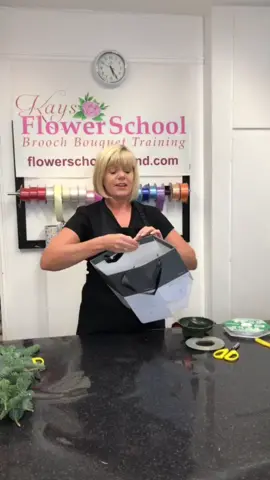 Christmas Hat Box For You #christmasbow #howtomakeabow #foryour #foryou #easytutorial #christmas