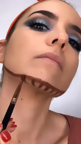 Jawline contouring ⚡️ #makeup #beauty #style #fyp #foryourpage