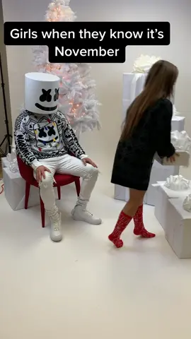 Why they gotta do me like that #danger #nnn #holidayszn #uglysweater #blackfriday #xmas #santa