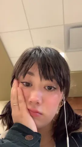 So I filmed every time I was very stressed or sad this past week. This was the result lol #NotSoOrdinary #sowholesome #fyp