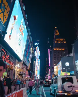 Times Square Madness! #nyc #newyork #timelapse #timessquare #hyperlapse