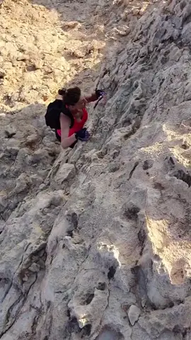 climbing out at Fossil Rock #tik_tok #sparkyourmove #uae #follow #wallclimbing #adventure