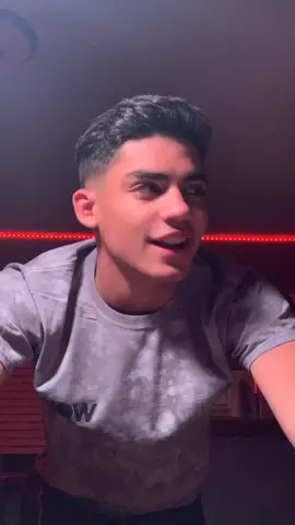 pov: im your bipolar boyfriend