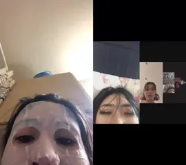 AHAHAHAHA peace love skincare #duet with @insumii #CozyLittleChristmas #everwonder #SyrupTurnUp #bundledup #skincare #facemask