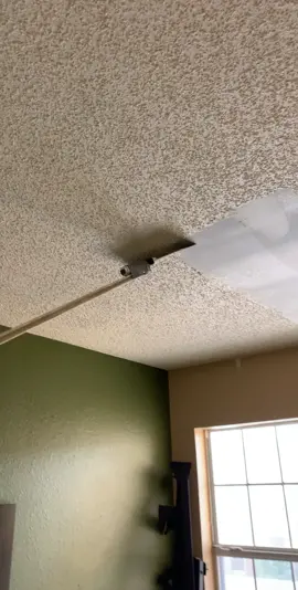 Removing some popcorn texture from a hotel ceiling. #oddlysatisying #demolition #fyp