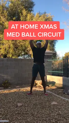 Easy at home Christmas Workout 💪🏾 #Fitness #fyp #christmas #xmasballin