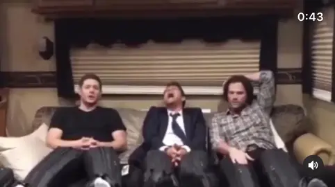 #supernatural #jensenackles #whinchesterbrothers #jaredpadalecki #mishacollins